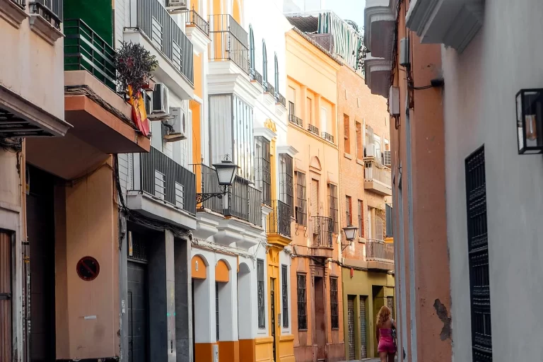 Seville Local Life and Culture 2026: Neighbourhoods, Photography and City Comparisons