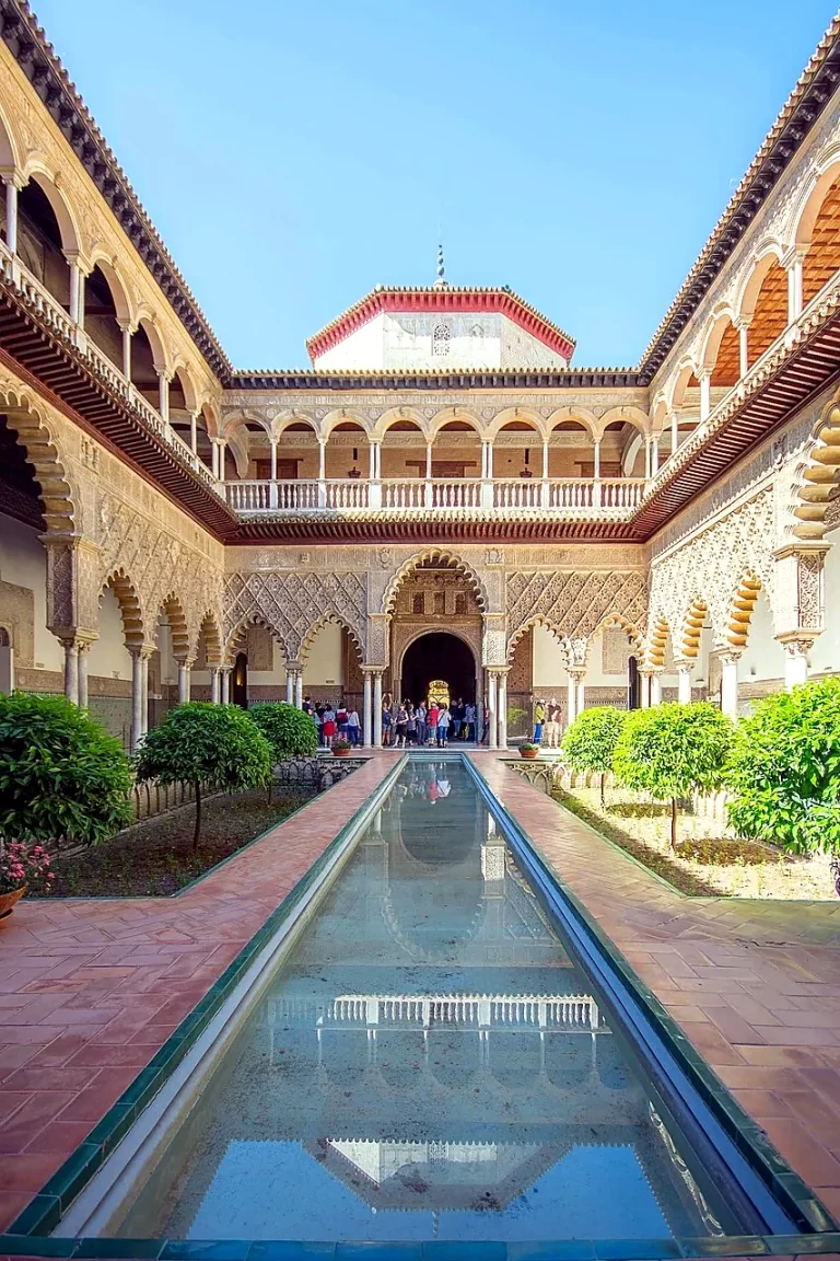 Alcazar vs Cathedral Seville: Which One Deserves More of Your Day?
