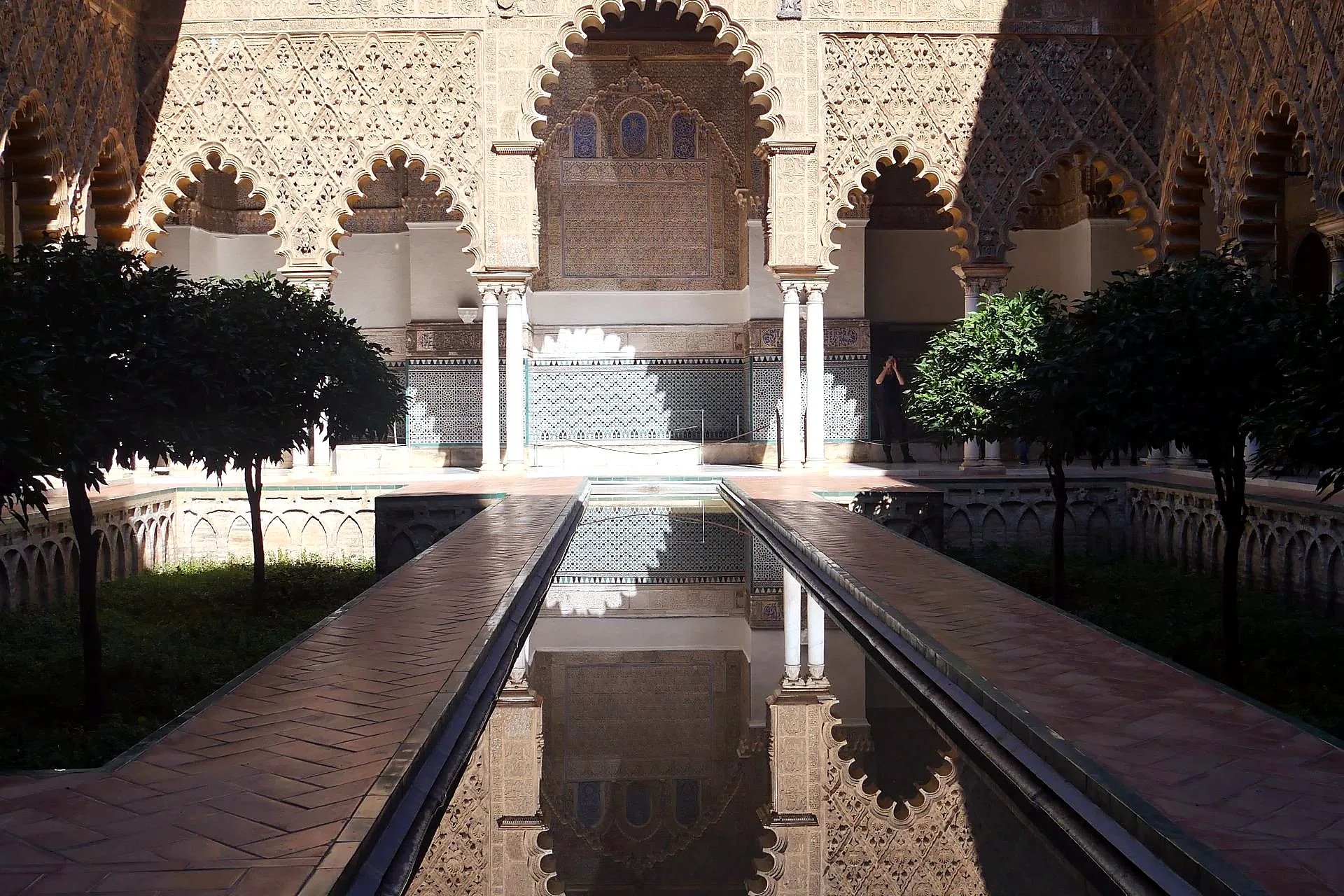 Alcazar not accessible seville limited mobility patio monteria