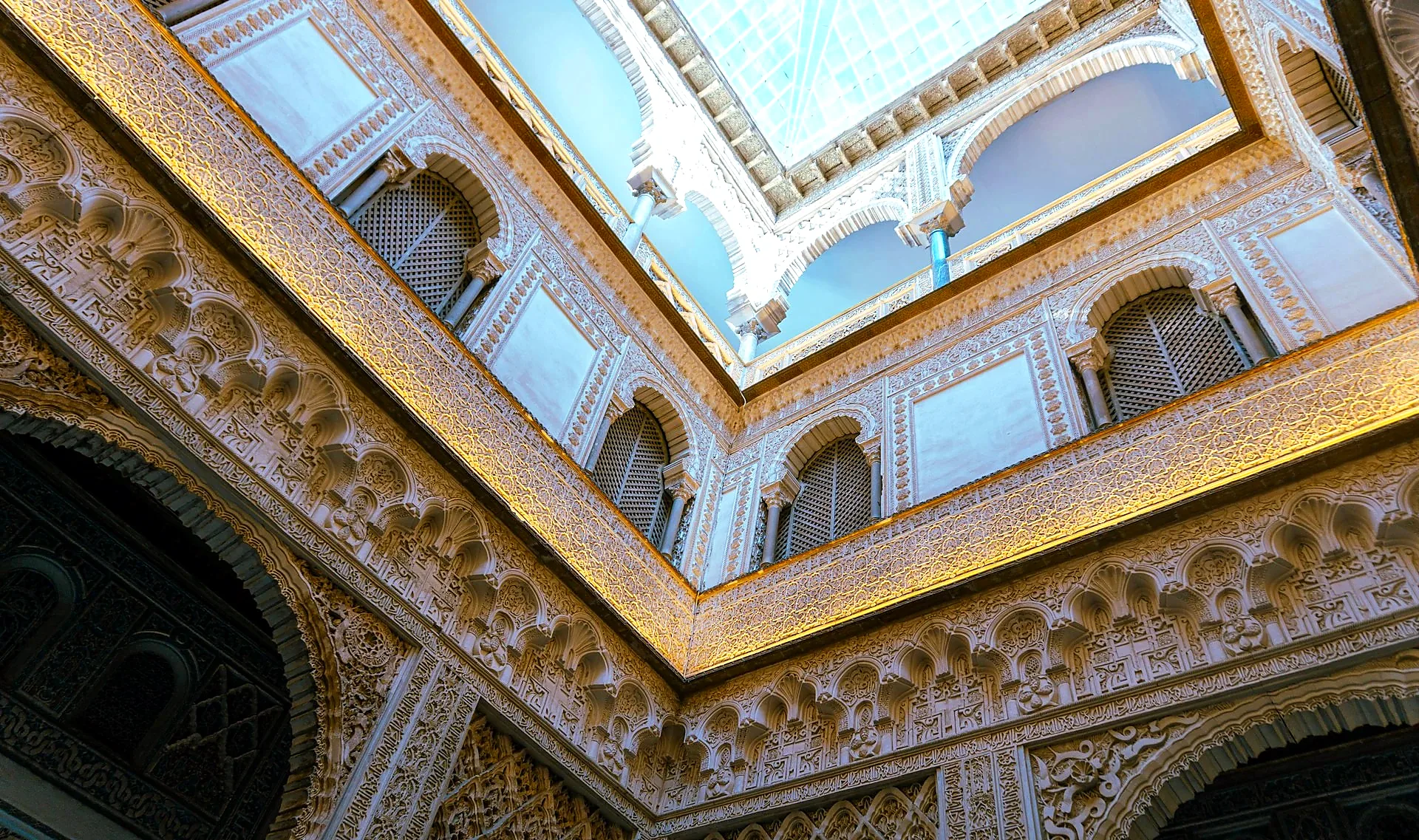 What to bring alcazar seville painted ceiling room