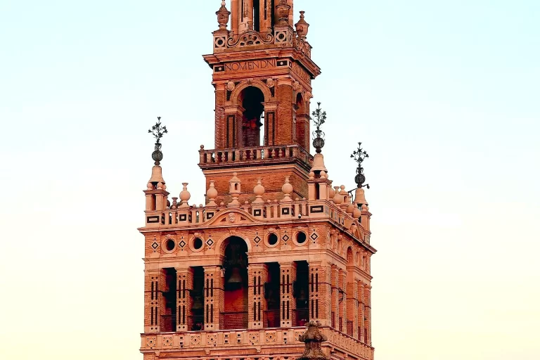 The Giralda Tower: From Islamic Minaret to Cathedral Bell Tower