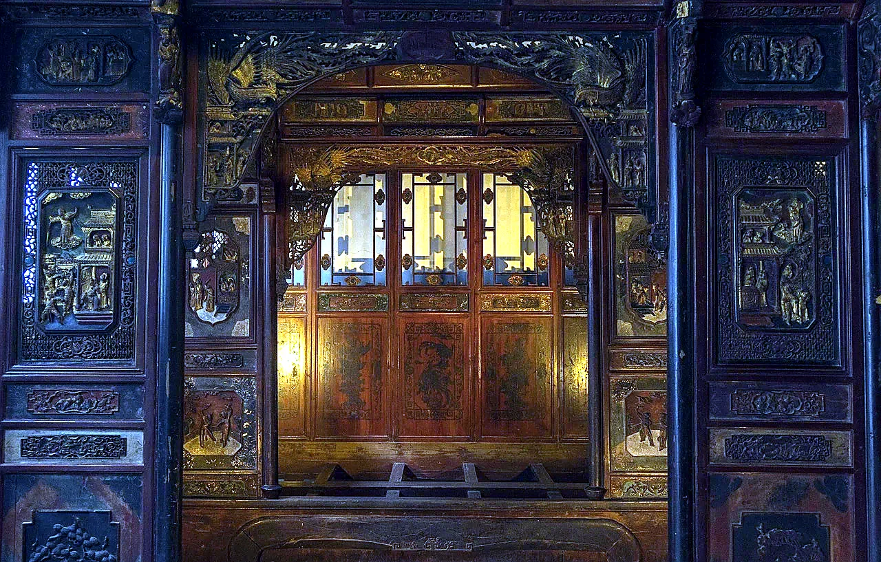 Carved stone doorway inside Seville Cathedral near the Columbus tomb