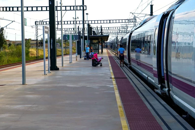 Best Day Trips from Seville by Train: What Works Without Renting a Car