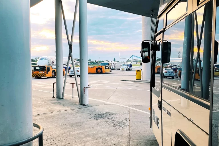Getting to and Around Seville 2026: Transport, Airport Transfers and Travel Tips